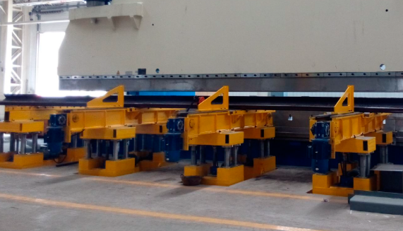 MBT 450/13 operator side with CNC control