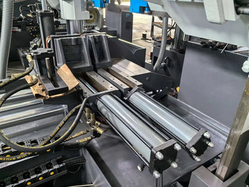 Umprotech FAS - 1260: Fully Automatic Horizontal Band Saw - UmproTech